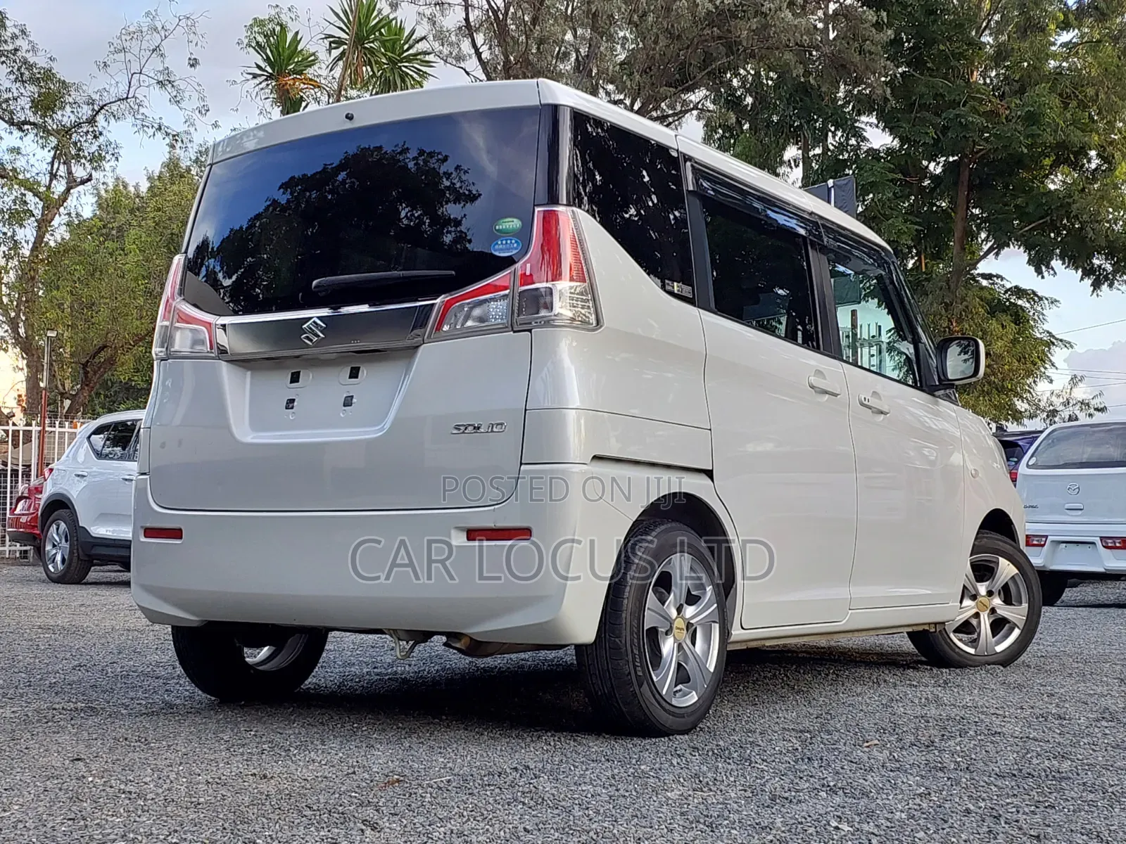 Suzuki Solio 2018 White