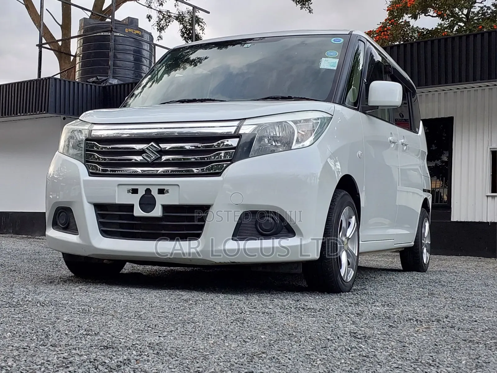 Suzuki Solio 2018 White