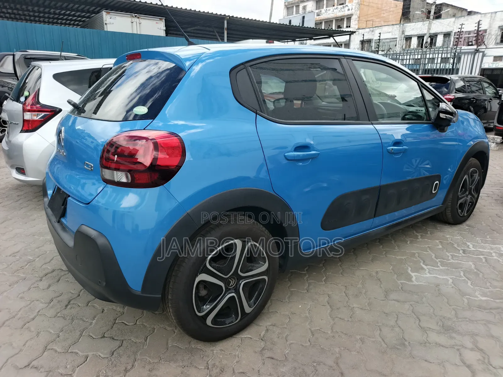 Citroen C3 1.2 Puretech 82hp FWD 2019 Blue