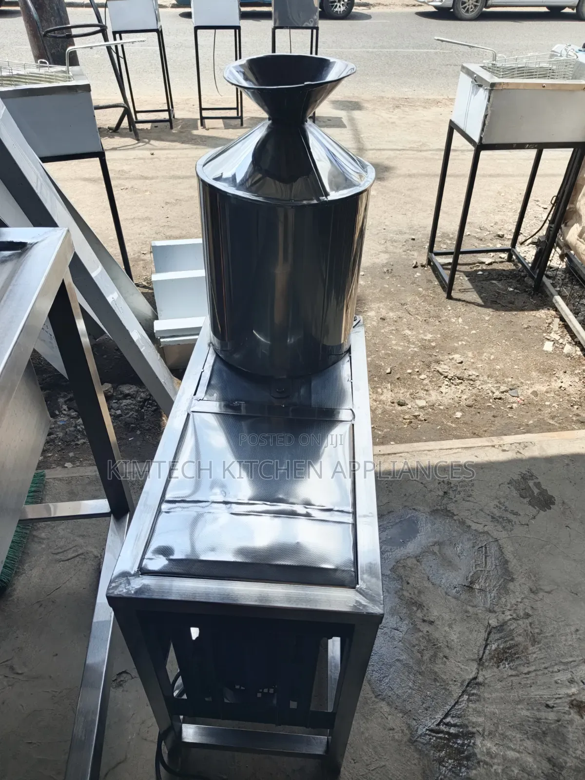 Peanut Gridding Machine
