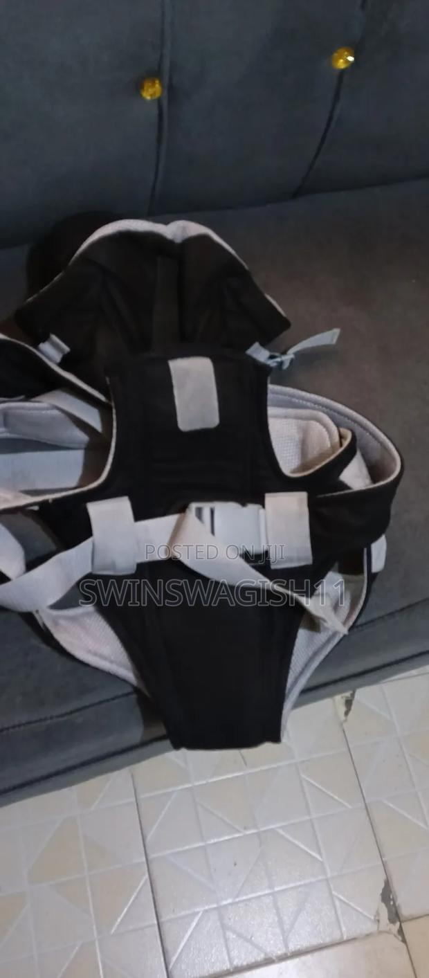 Baby Carrier - thumbnail 3