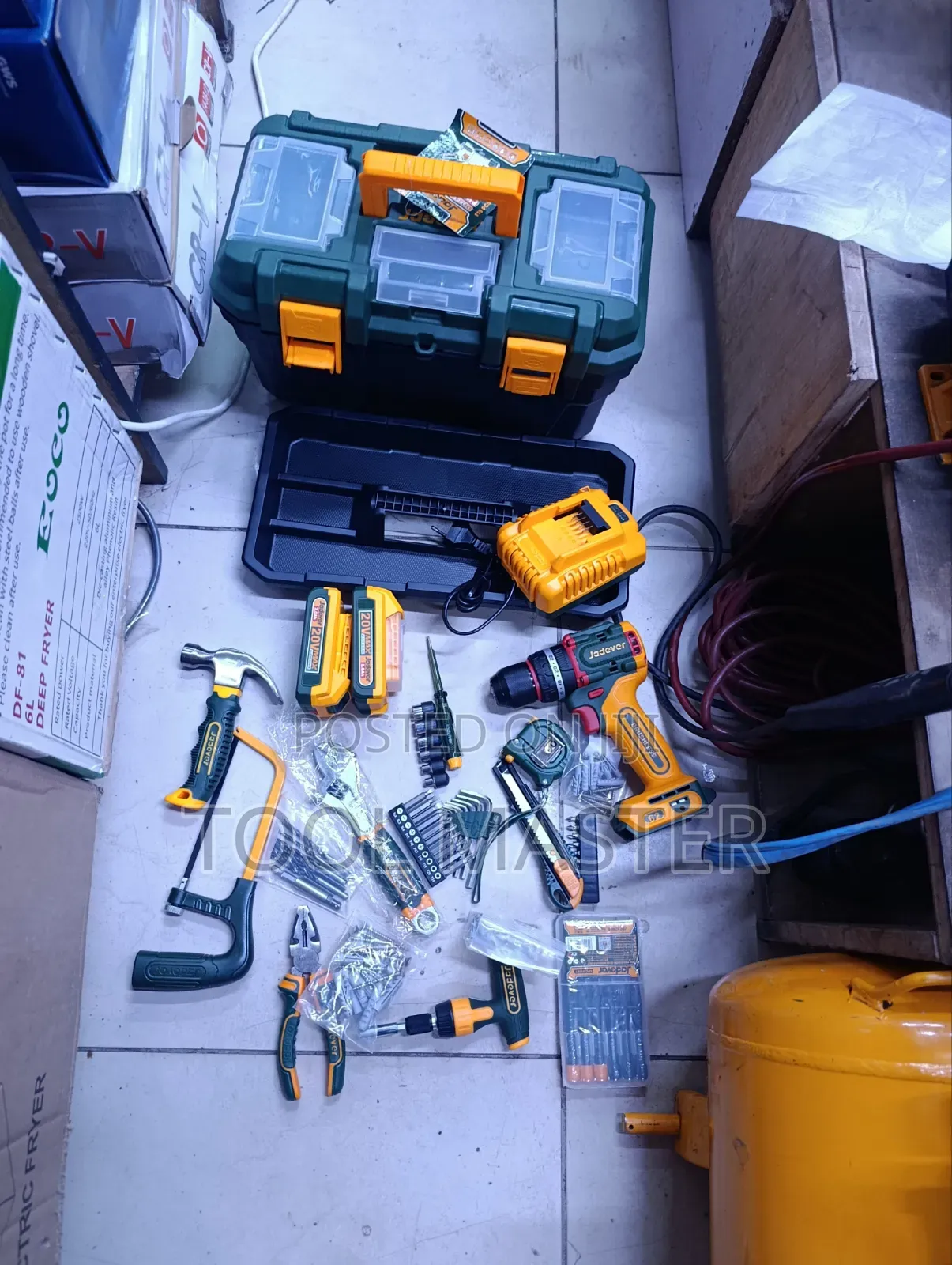 Jadeer 20v Brushless Drill With Toolbox /62nm Jadever Cordless Drill