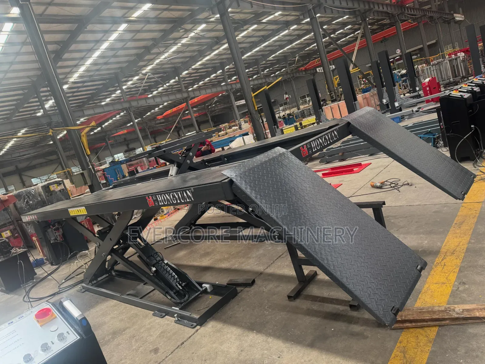 Heavy Duty Car Big Scissor Machine Best Quality.