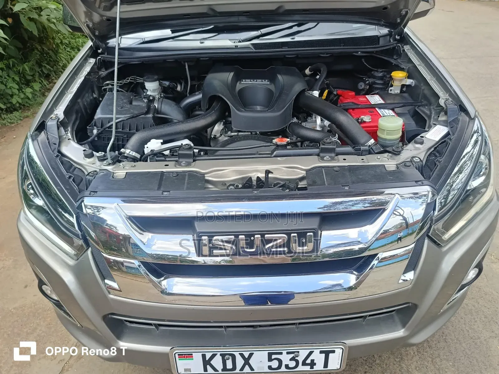 Isuzu D-MAX 2021 Gray