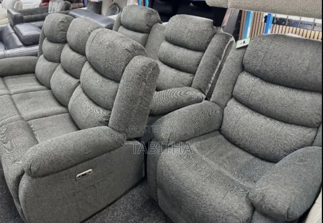 New Recliner Sofas