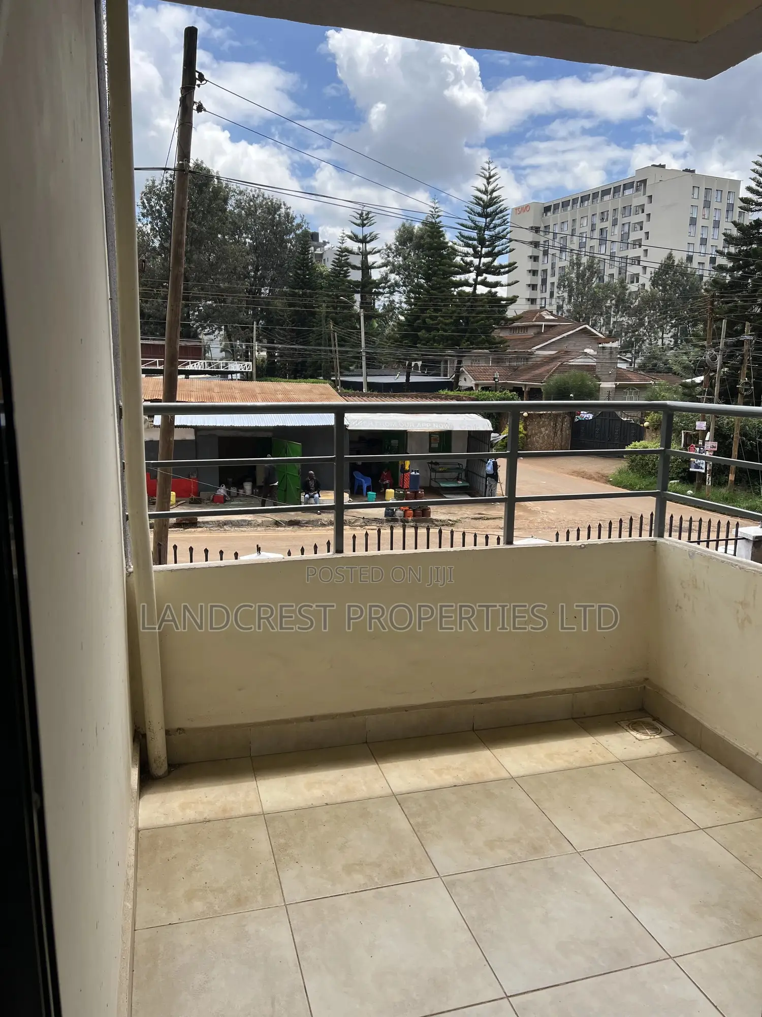 3bdrm Apartment in Thindigua/Kasarini for sale