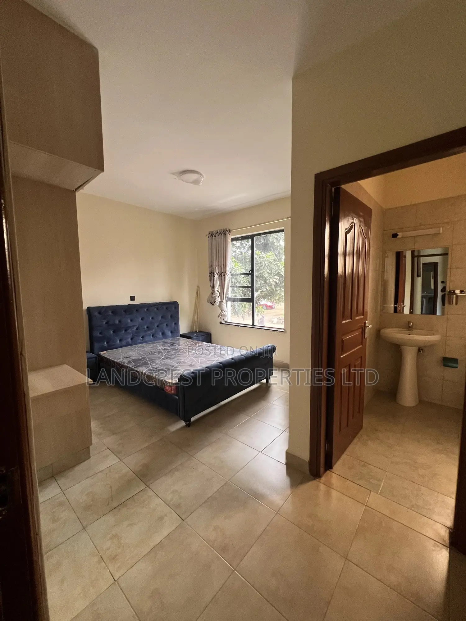 3bdrm Apartment in Thindigua/Kasarini for sale