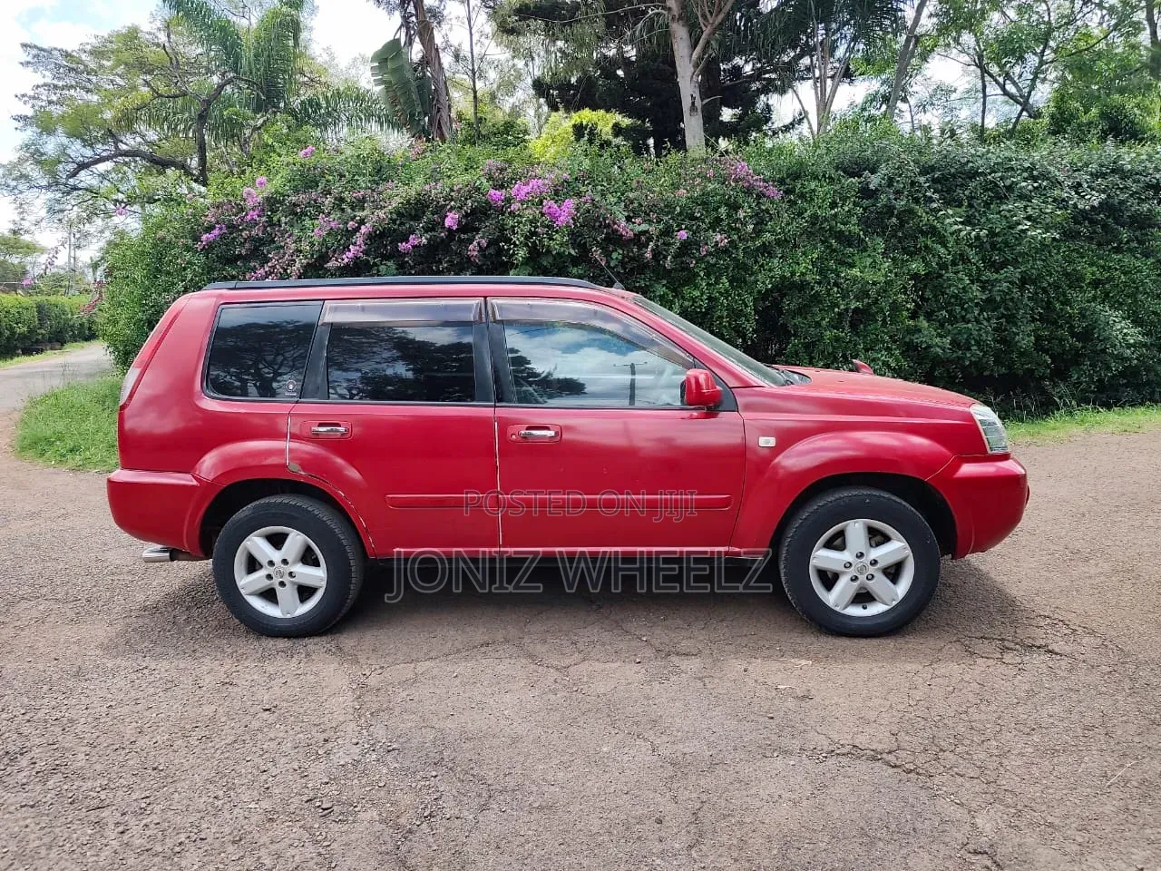 Nissan X-Trail 2007 Red