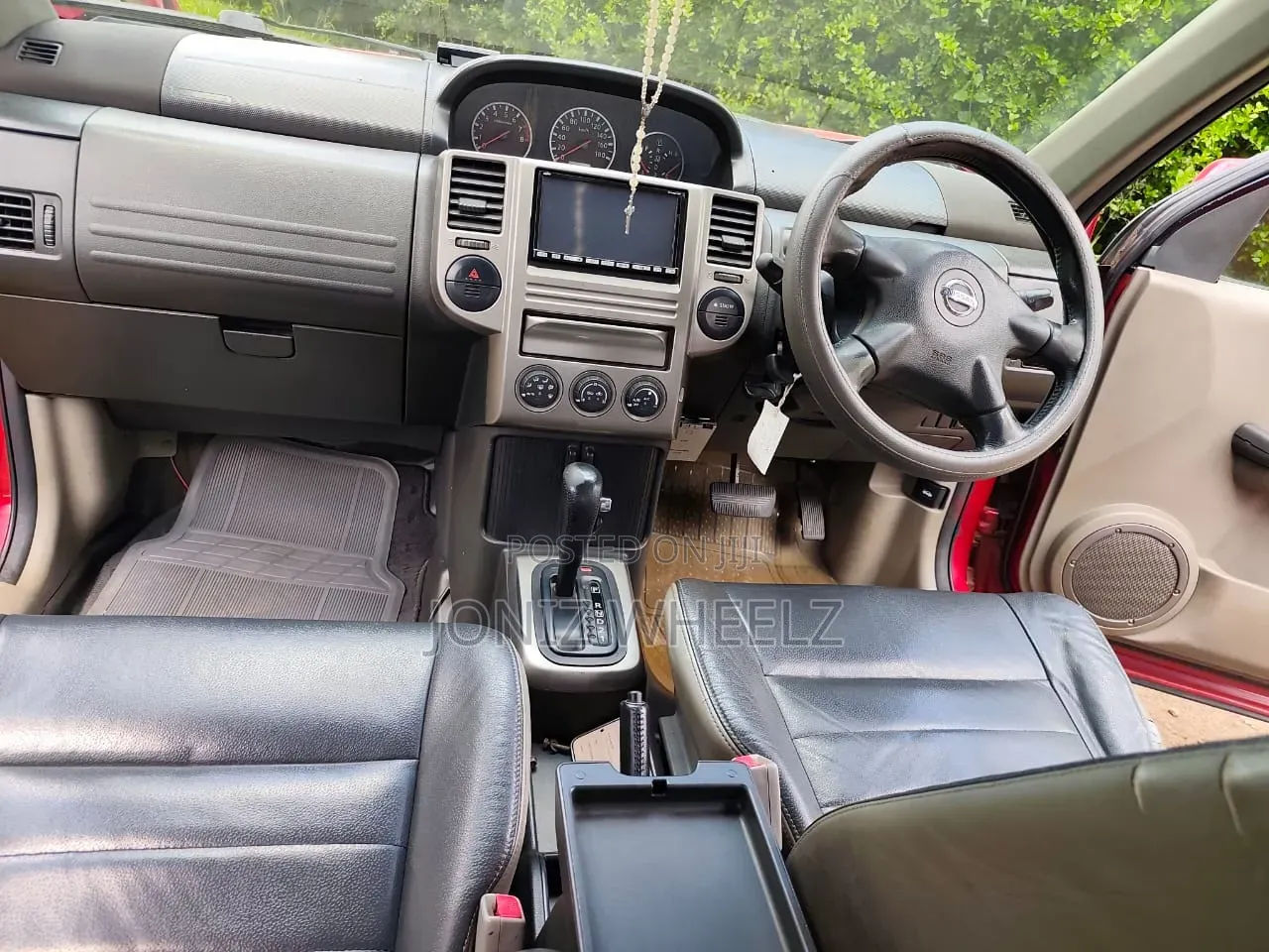 Nissan X-Trail 2007 Red