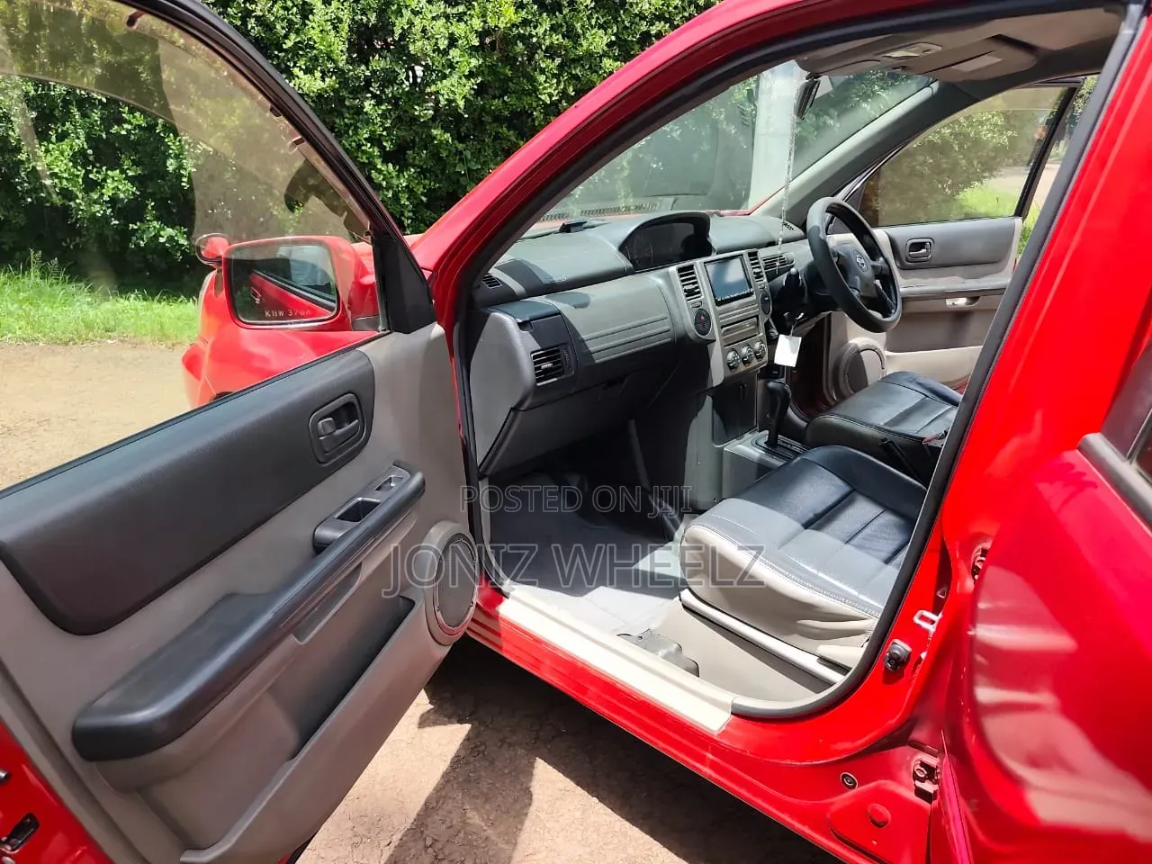 Nissan X-Trail 2007 Red