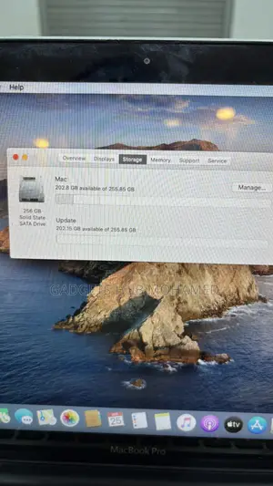 Laptop Apple MacBook Pro 8GB Intel Core i5 SSD 256GB