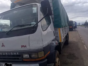 Mitsubish 215 Fh Lorry