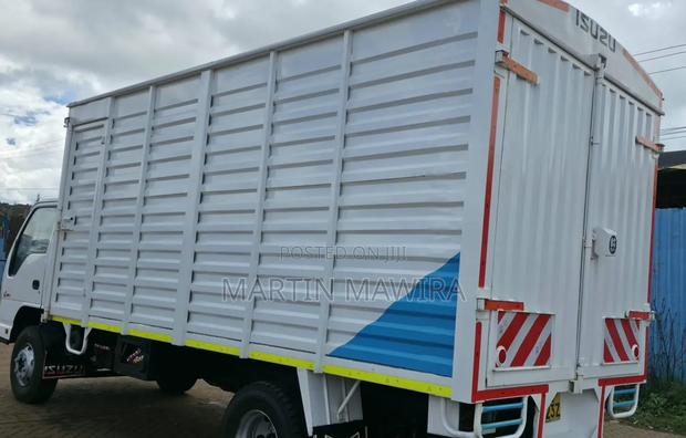 Isuzu NPR 2019 - thumbnail 6