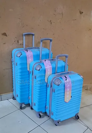 3 in 1 Luxurious Fibre Suitcase