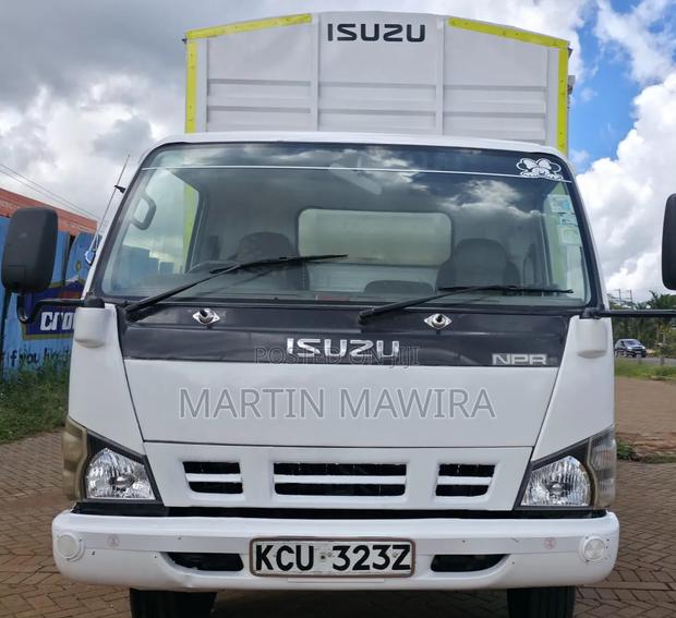 Isuzu NPR 2019 - thumbnail 2
