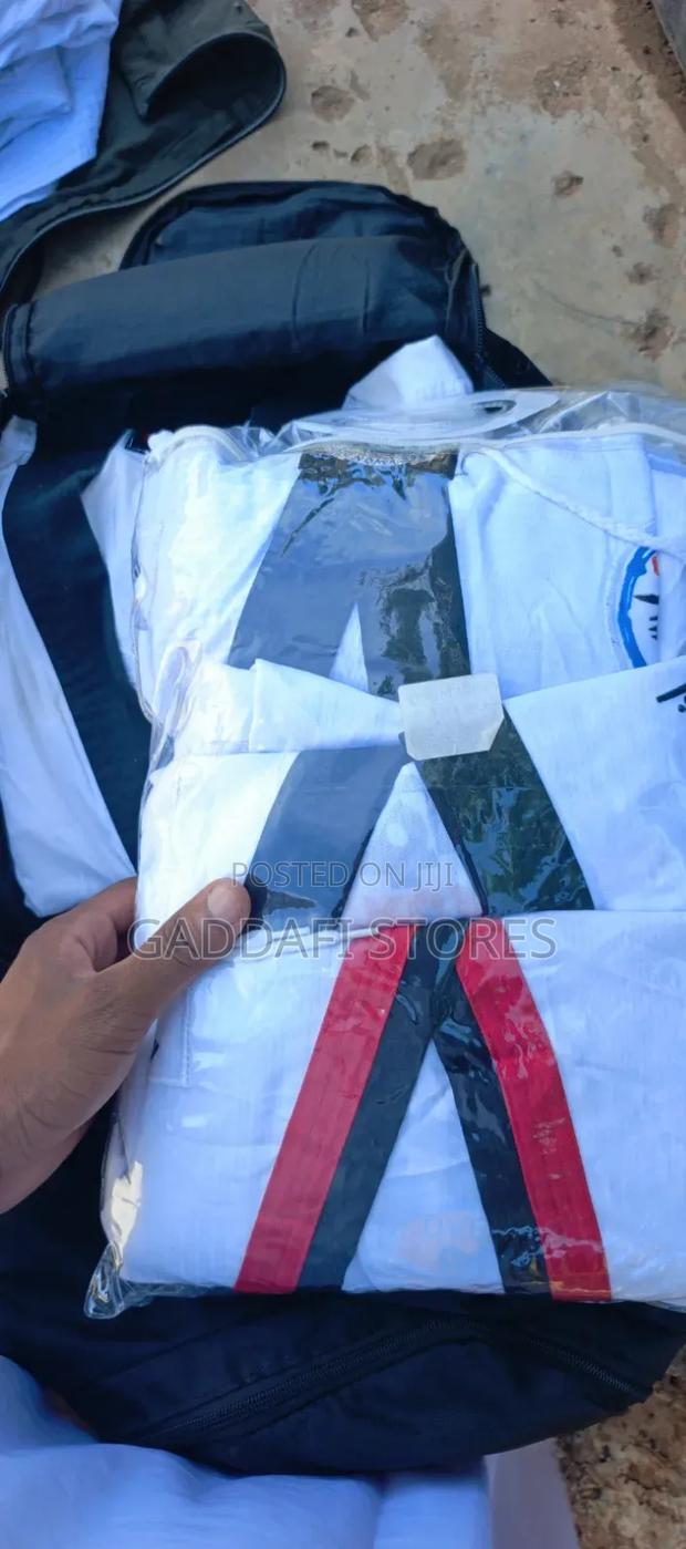 Taekwondo Uniform - thumbnail 4