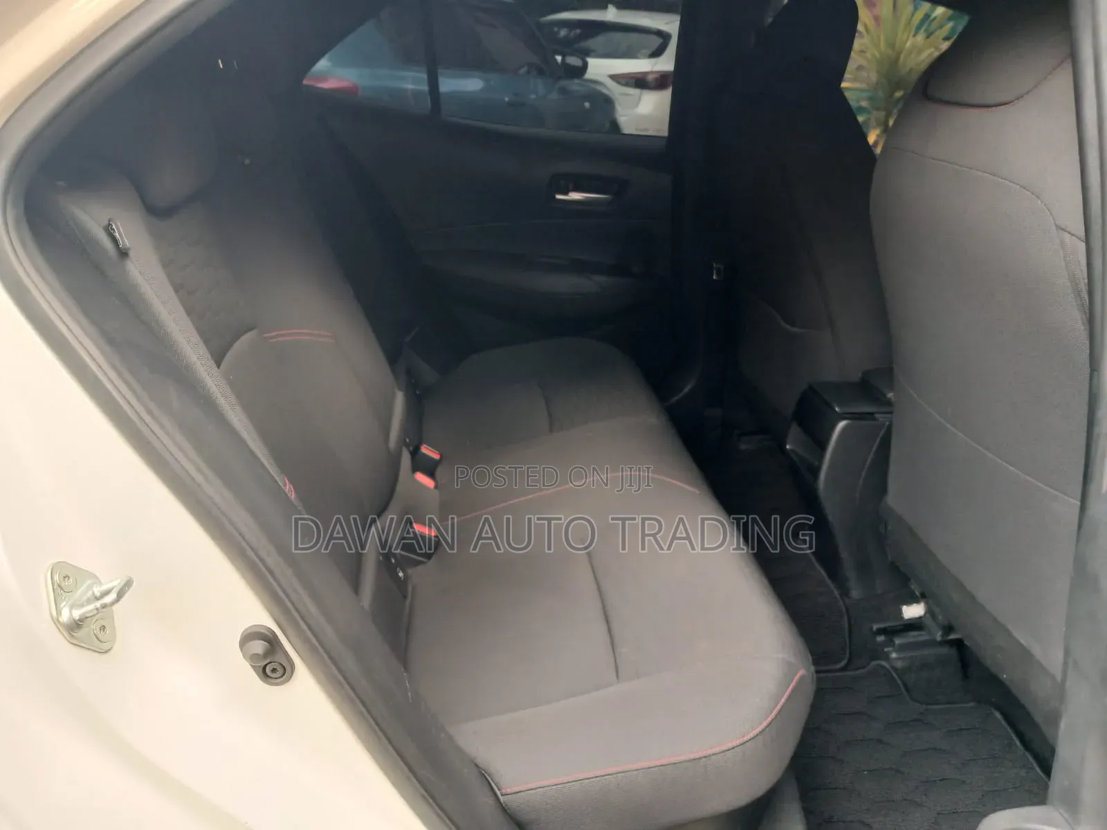 Toyota Corolla 2019 White