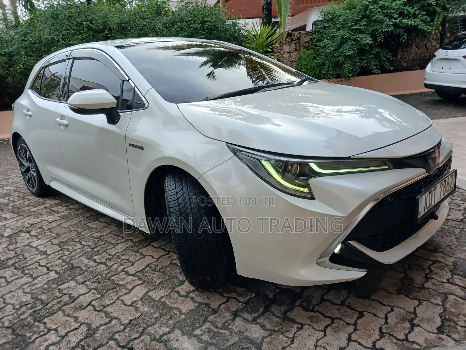 Toyota Corolla 2019 White