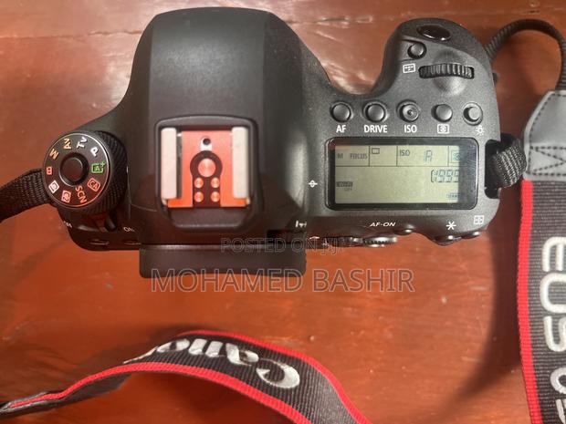 Canon 6d Mark Ii, Low Shutter Count, With 3 Lenses, Almost New