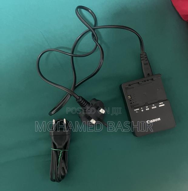 Canon 6d Mark Ii, Low Shutter Count, With 3 Lenses, Almost New - thumbnail 8