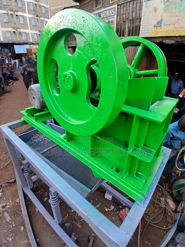 Jaw Crusher - thumbnail 2