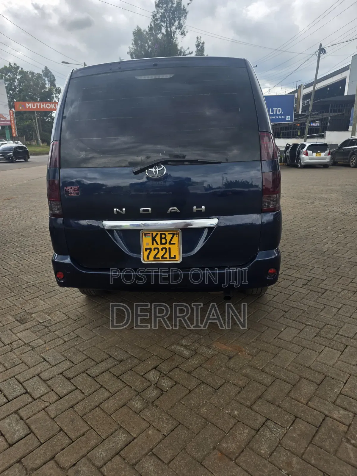 Toyota Noah 2007 Blue