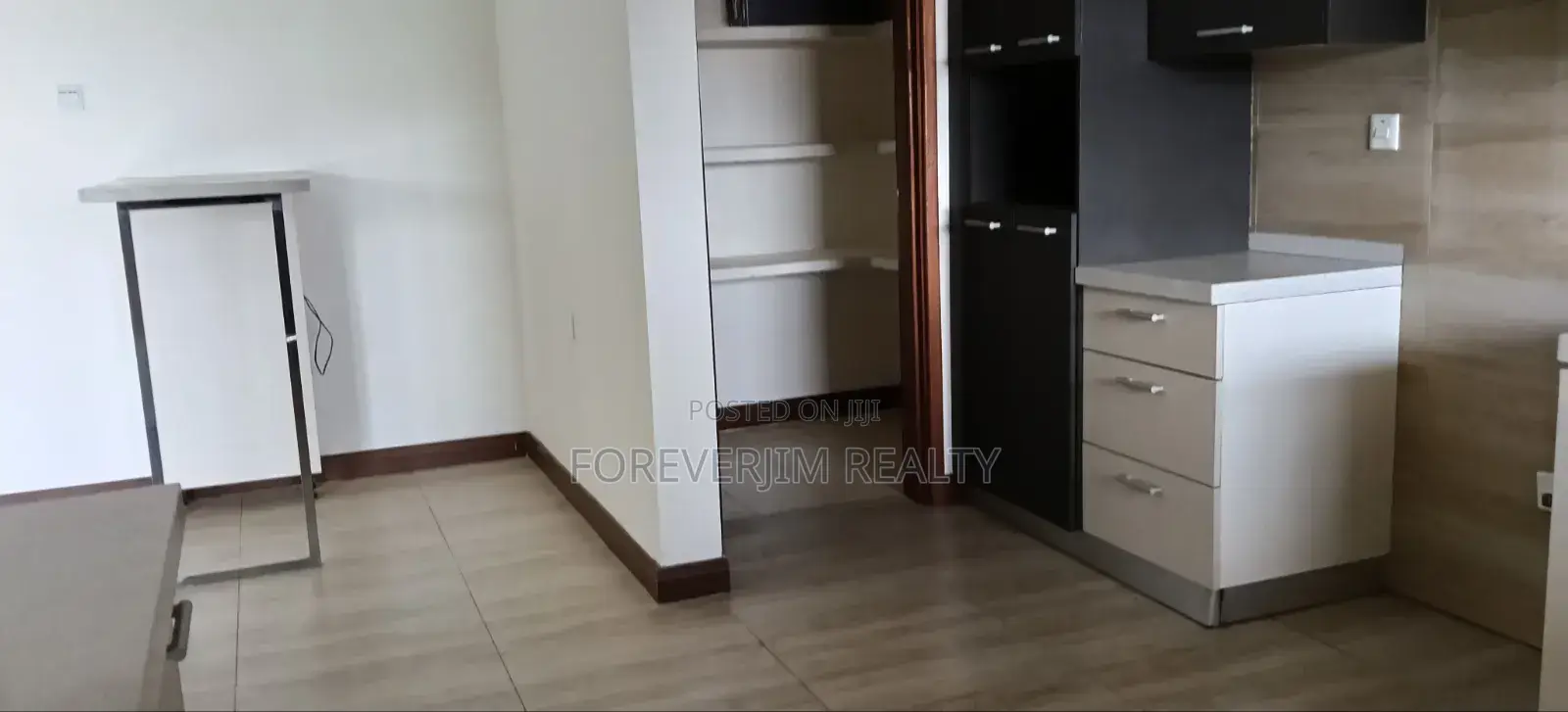 3bdrm Apartment in Kilimani Argwings, Hurlingham for rent