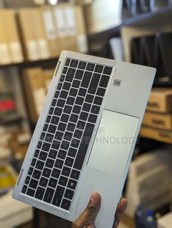 Laptop HP EliteBook x360 1040 G7 16GB Intel Core i7 SSD 512GB