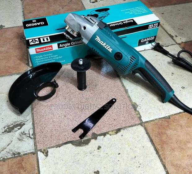 Makita Grinder 4.5"