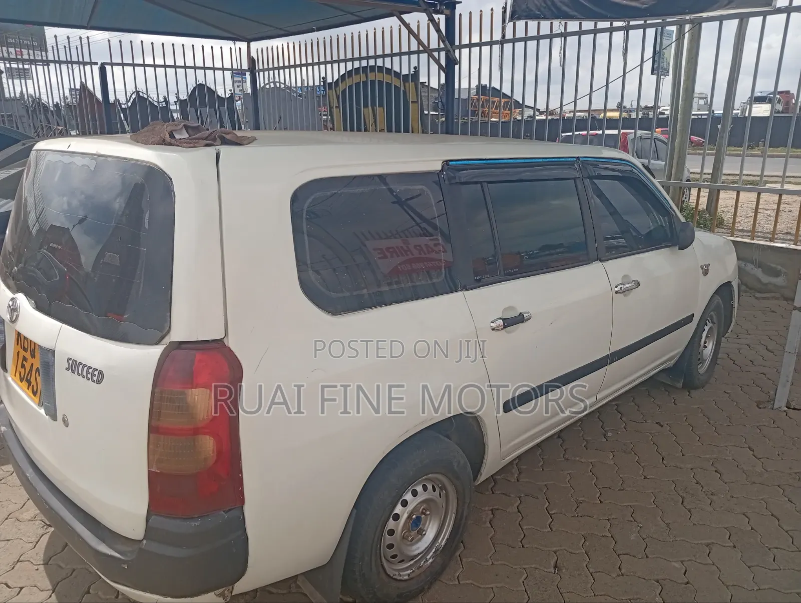 Toyota Probox 2005 White