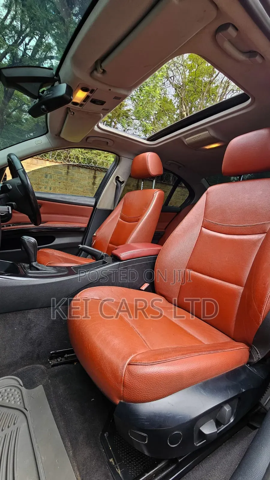BMW 318i 2011 Blue