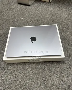 Laptop Apple MacBook Air 2022 M2 16GB Apple M2 SSD 512GB