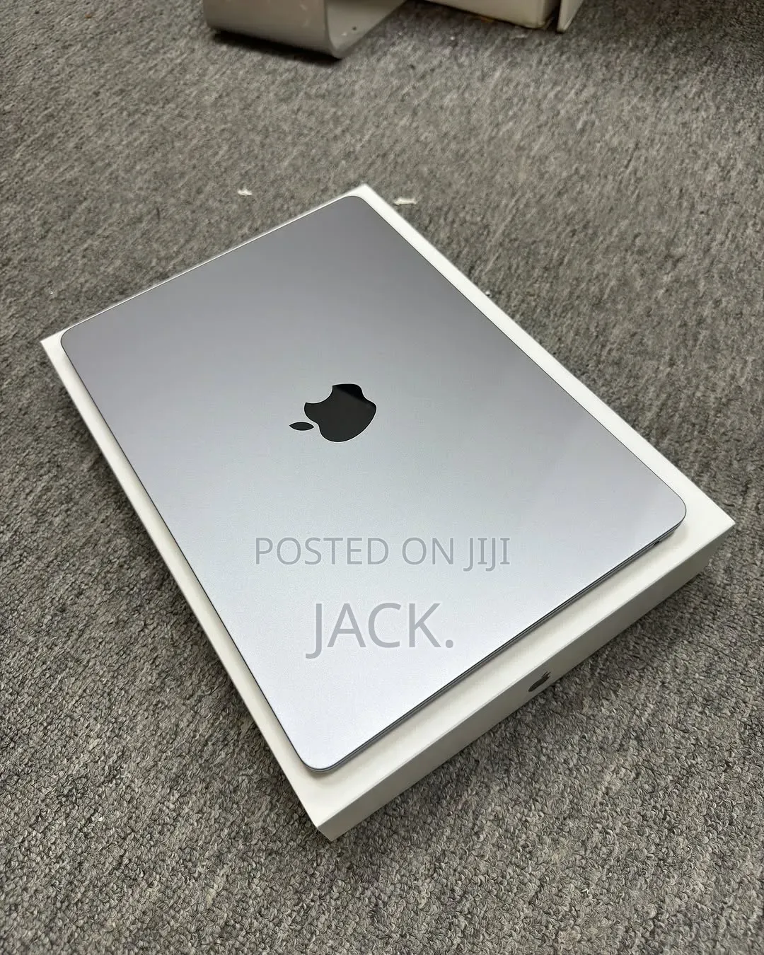 Laptop Apple MacBook Air 2022 M2 16GB Apple M2 SSD 512GB