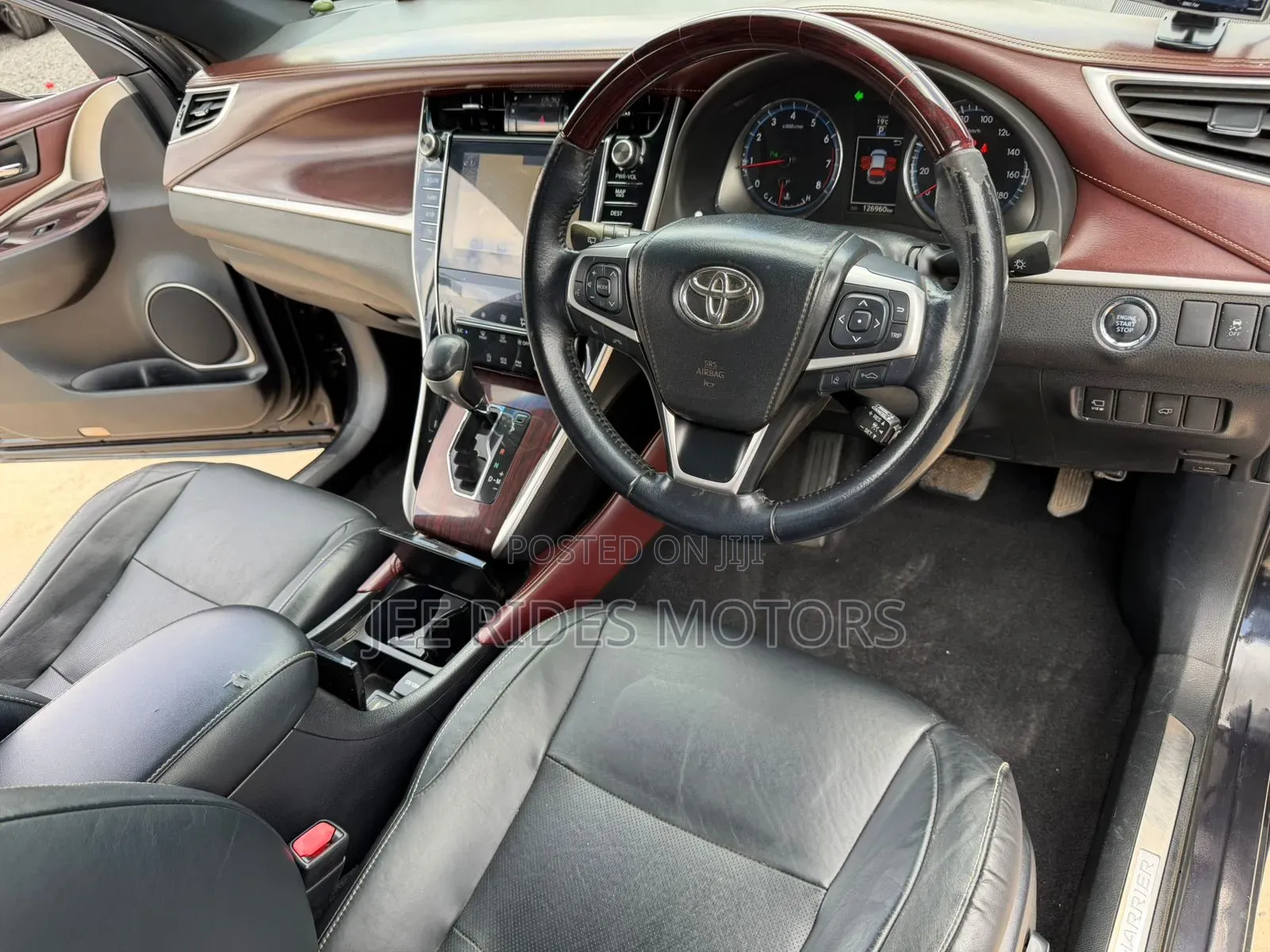Toyota Harrier 2.0 2014 Black