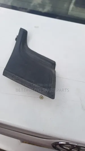 Toyota Pronox Windscreen Finisher