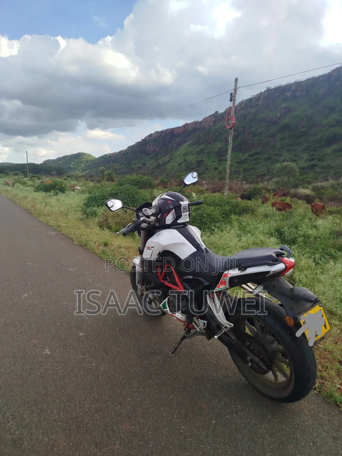 Benelli TNT 2019 White
