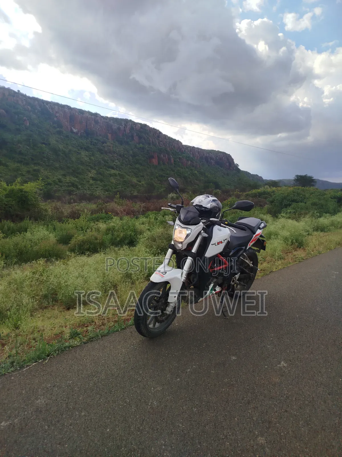 Benelli TNT 2019 White