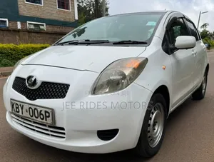 Toyota Vitz 1.3 FWD 5dr 2007 White