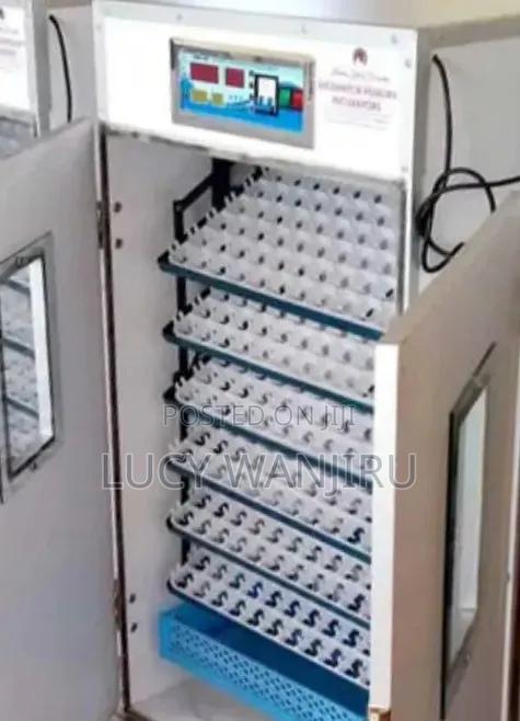 Readily Available 528 Egg Incubator
