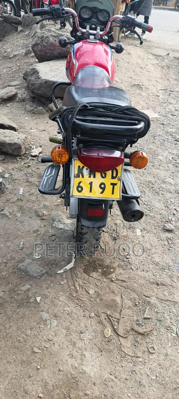 Bajaj Boxer 150 UG 2023 Red - thumbnail 4
