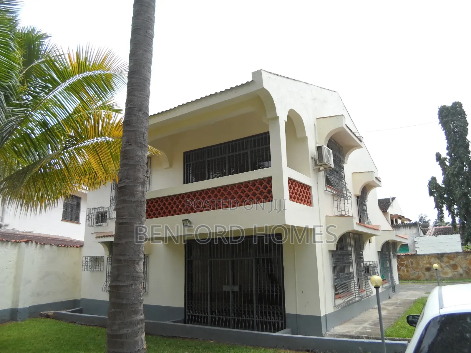 7bdrm Villa in Nyali Mombasa for sale