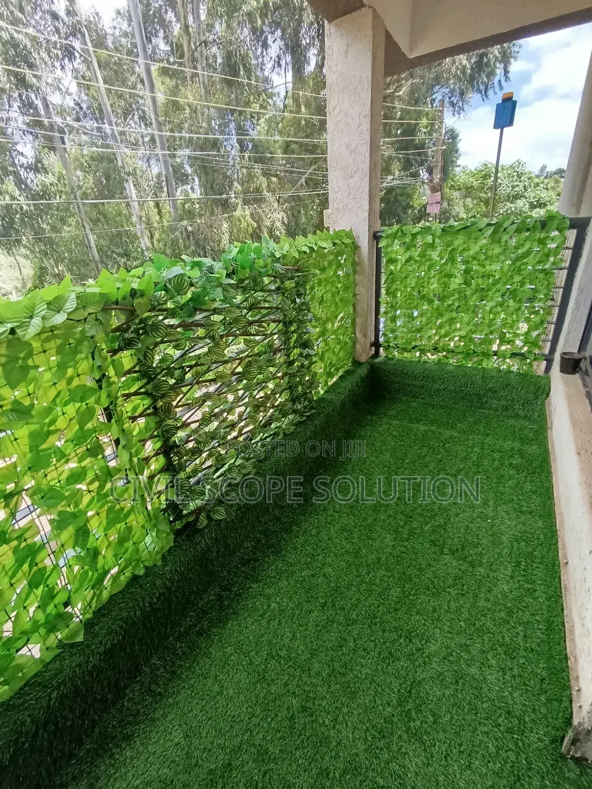 Turf Balcony Grass And Balcony Privacy Fence Installation
