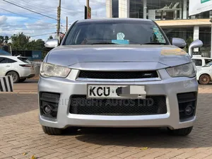Mitsubishi Outlander 2012 Silver