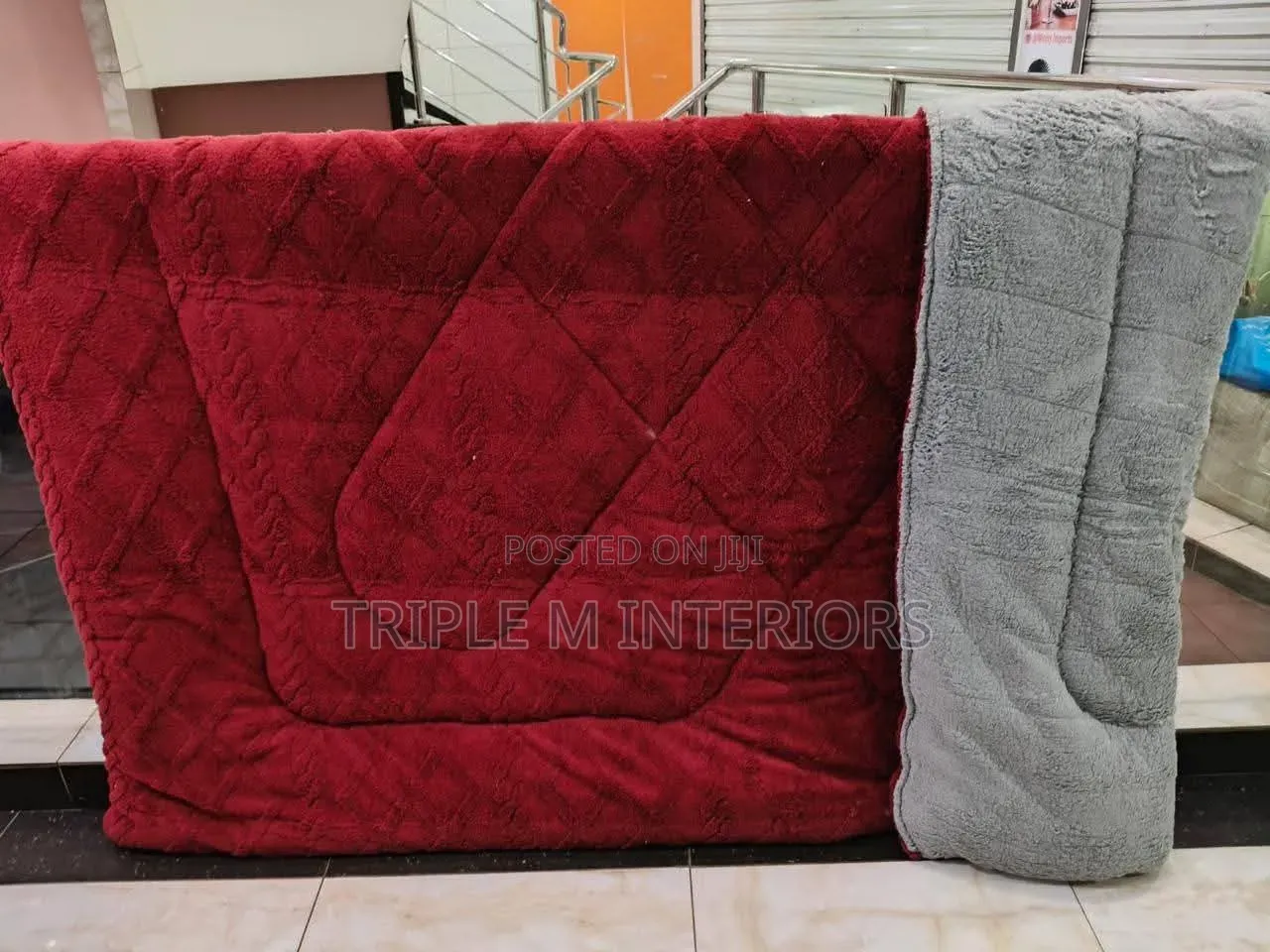 Deluxe Flannel Duvet Set 6×7 | Warm, Smooth Long-Lasting
