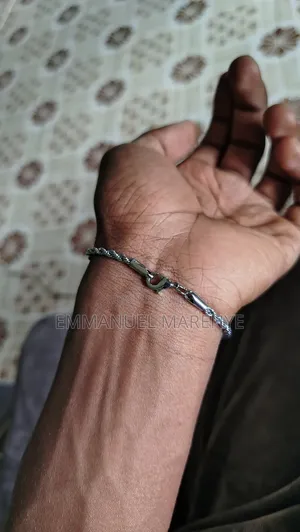 Bracelet's