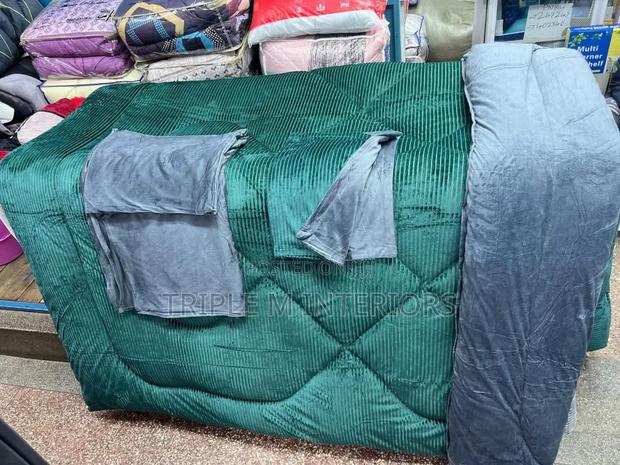 Velvet Charm Bedding 6×7