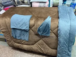 Noble Velvet Quilt 6×7 Warm Soft Bedroom Interior Style