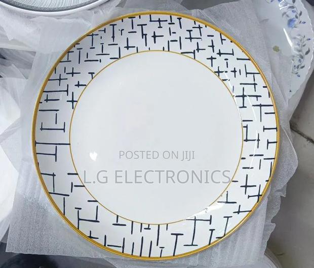 Ceramic Plates - thumbnail 3