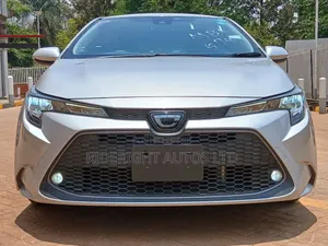 Toyota Corolla 2018 Silver