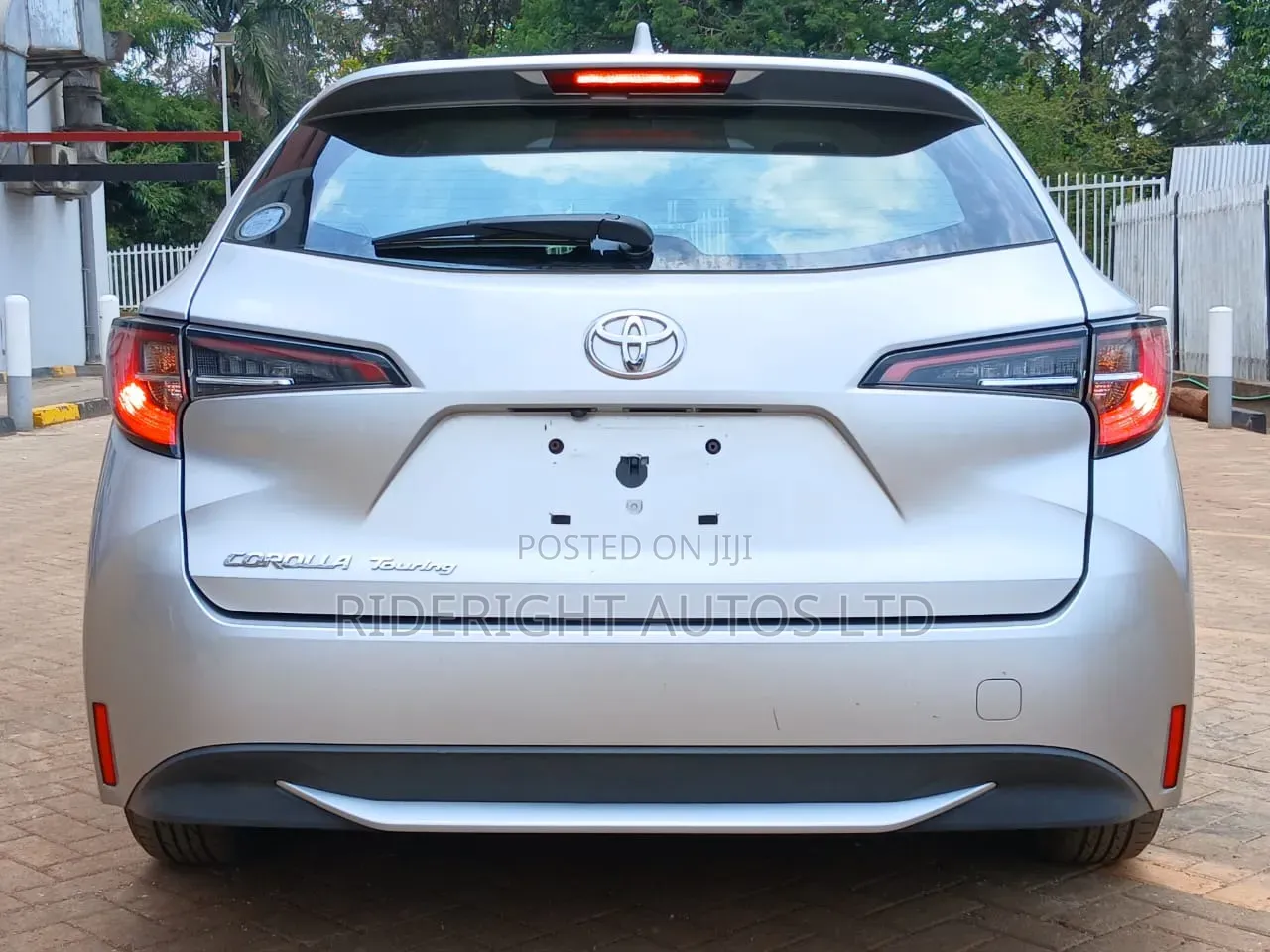 Toyota Corolla 2018 Silver